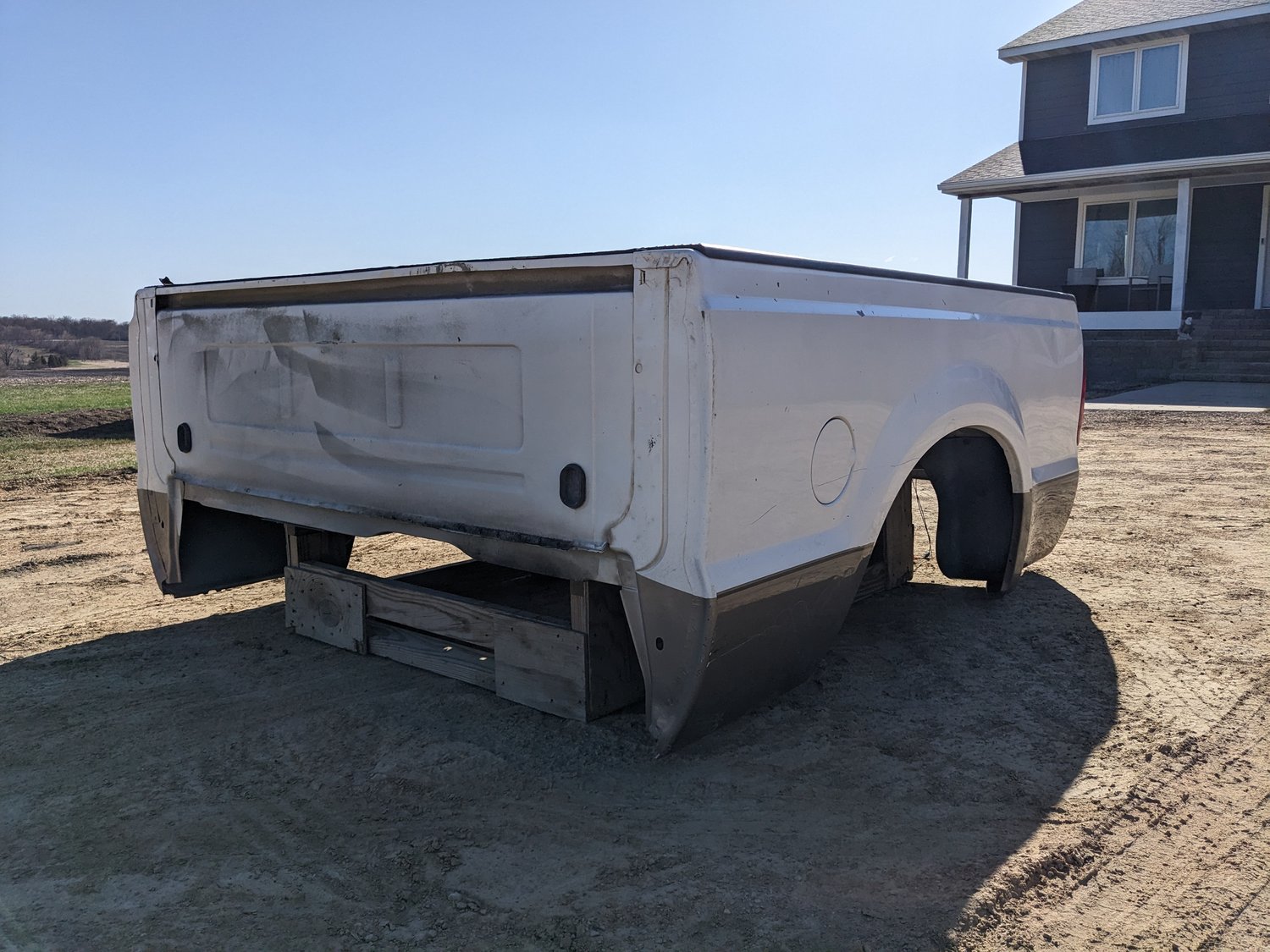 9910 FORD SUPER DUTY SHORT BED TRUCKBED MARKET